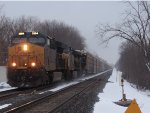 CSX 3304 on M205